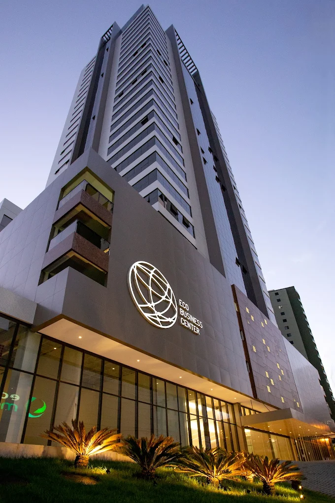 Fachada do Eco Business Center